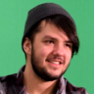 Meet your Posher, Avery